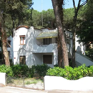 https://villa-adriana-rosolina-mare.hotelinveneto.com